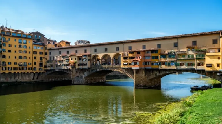 Ponte Vecchio, Florence Italy
